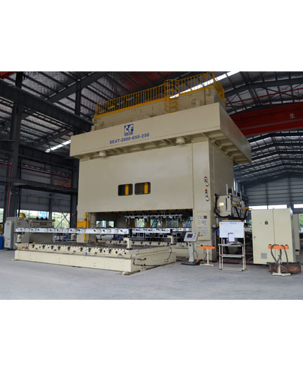 Máy Dập Liên Hoàn SE4T Series